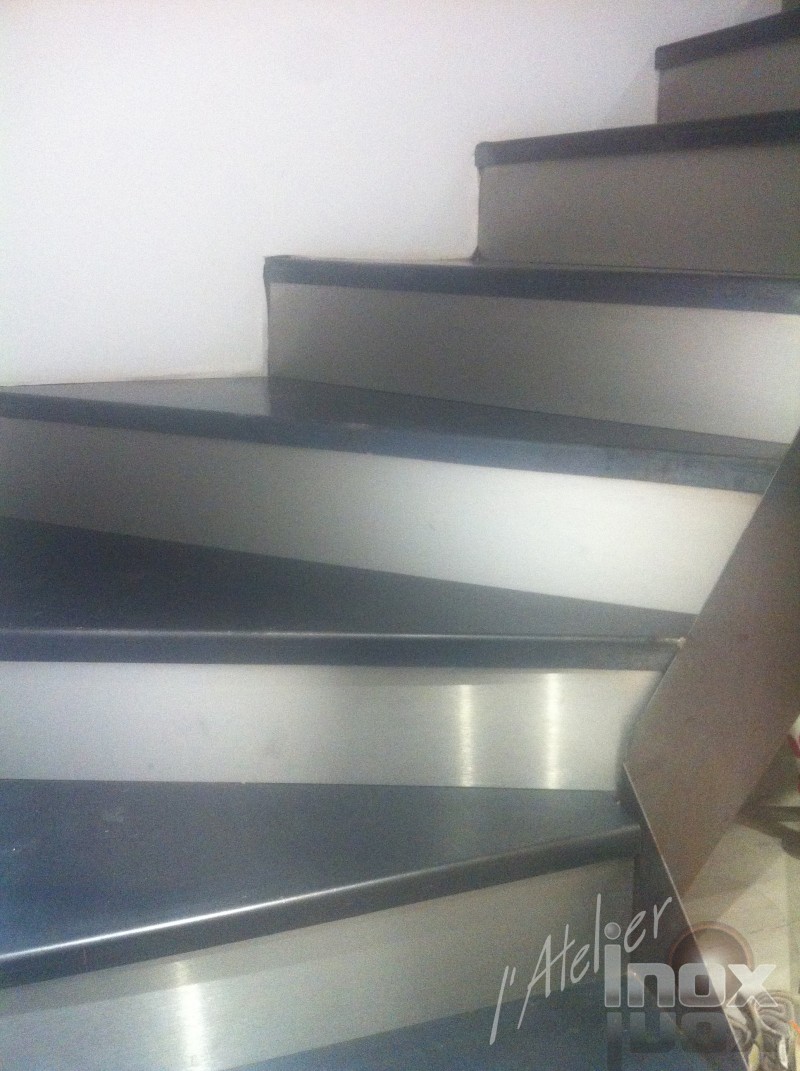 garnissag escalier inox et acier brut