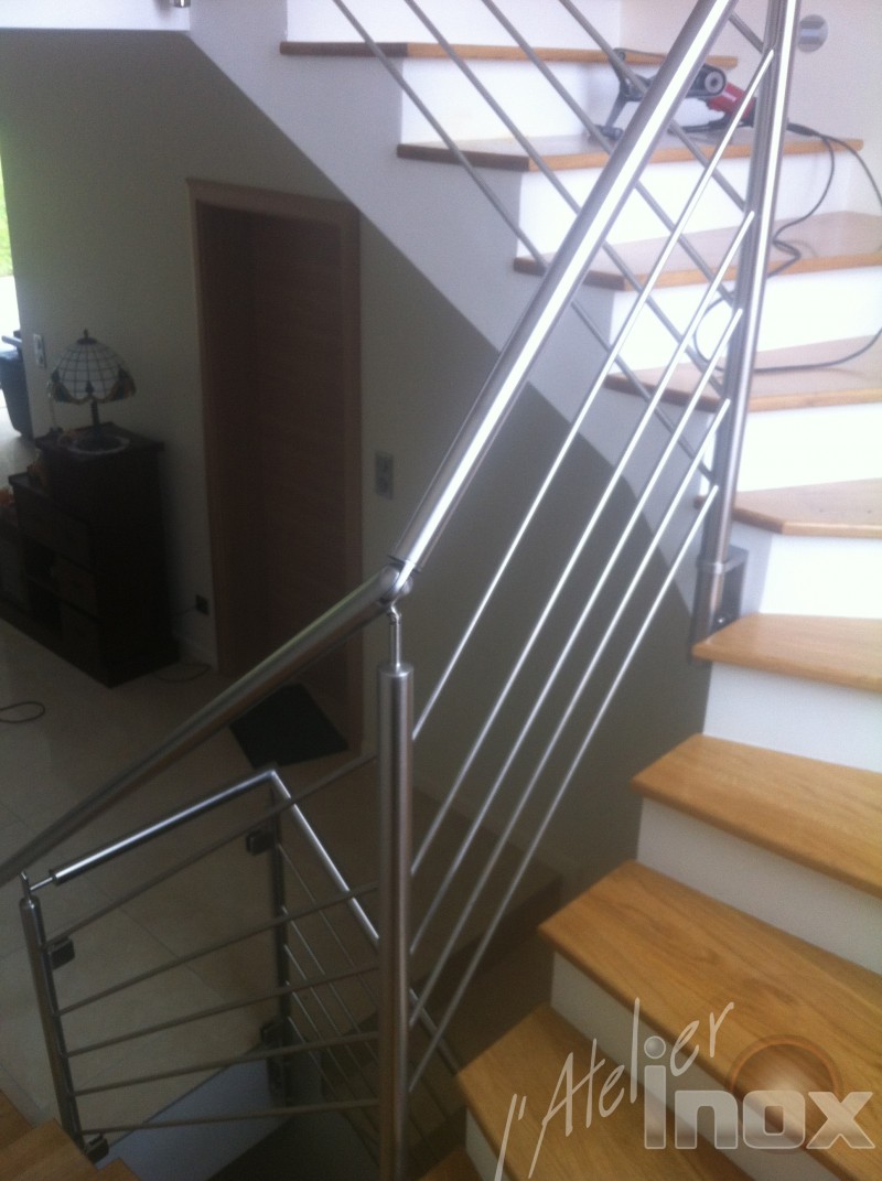 rampe inox escalier bois
